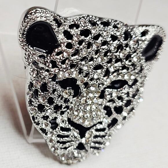 Crystal Tiger Rhinestones New Brouch in Silver n Black Metal. Mob wife. … - Picture 5 of 12